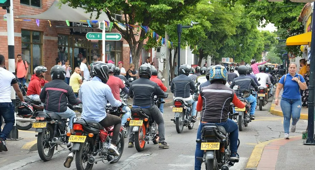Fotos de motos, a propósito de restricción de su tránsito en Valledupar por Festival Vallenato.