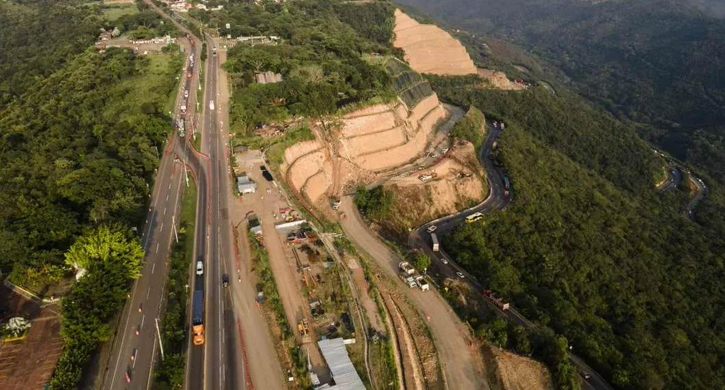 Las obras del tercer carril en la vía Bogotá-Girardot tiene novedades y aseguraron que abrirá sus primeros tramos para finales de 2023.