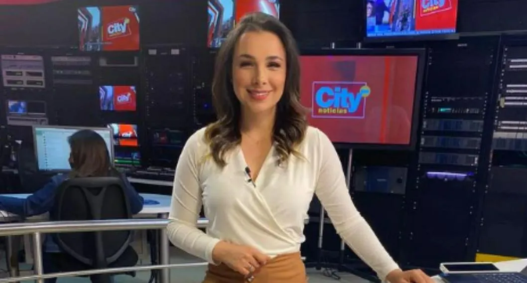 Lina Pulido, nueva presentadora de Citytv, contó que cantó en buses de Bogotá para pagar su carrera de comunicación social y periodismo.