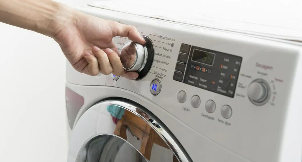 Botón de la lavadora secreto que sirve para ahorrar energía.