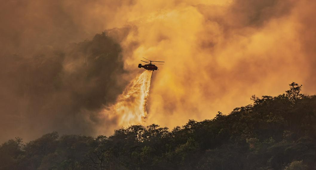 Los constantes incendios forestales en Guadalajara encendieron las alarmas de las autoridades sanitarias del país.