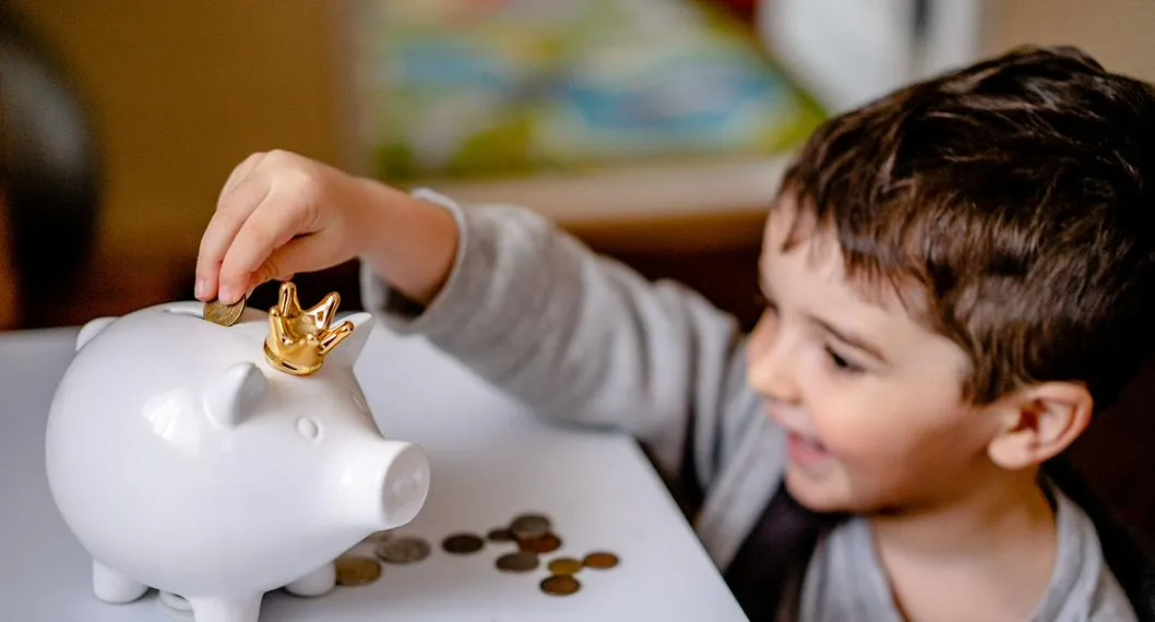 Consejos para cultivar buenos hábitos financieros en los niños