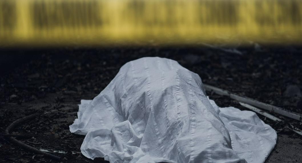 Médica en Medellín fue hallada muerta en parqueadero de una clínica