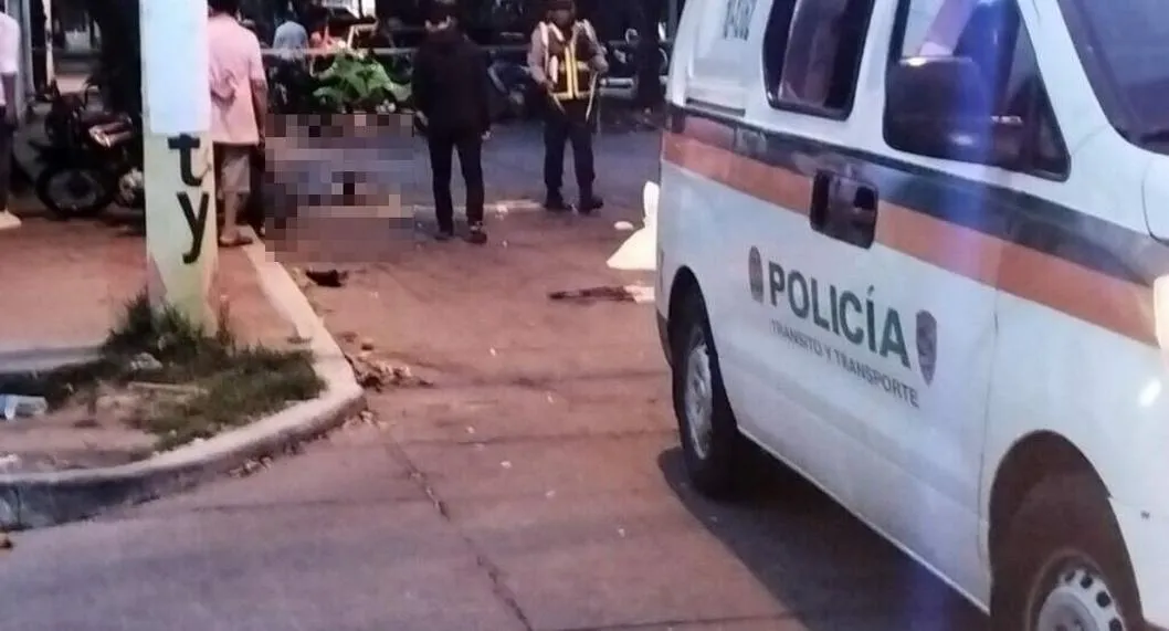 Conductor de carro mató a 2 personas que iban en moto y huyó: fue en Valledupar