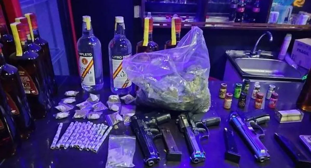 Bogotá: en la Primera de mayo decomisaron cargamento de droga y trago adulterado