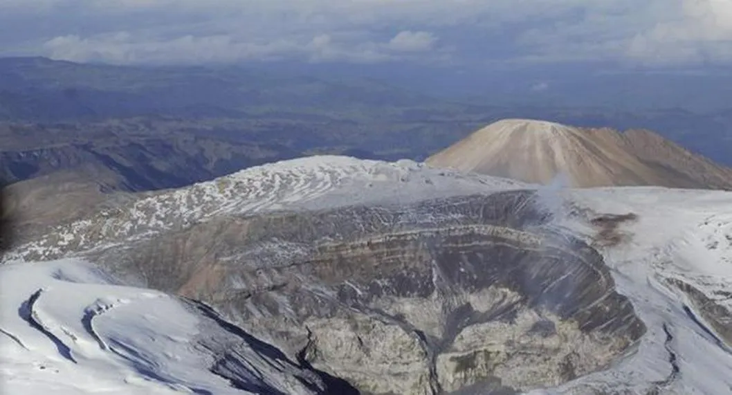 El Servicio Geológico Colombiano reportó lo último del volcán Nevado del Ruiz y aseguró que actividad continuará por varias semanas.