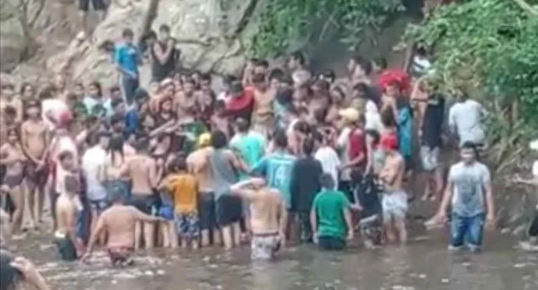 Paseo al río Guatapurí terminó en tragedia para profesora: se desplomó y murió