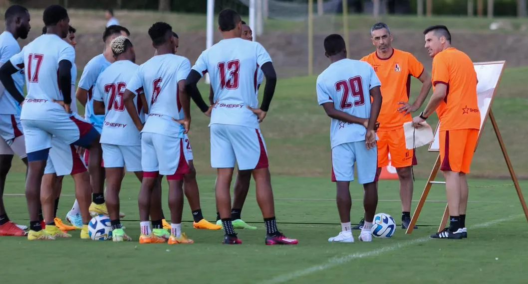 Juan Cruz Real, nuevo entrenador del Deportes Tolima dio a conocer los convocados para el duelo contra Sao Paulo, por Copa Sudamericana.