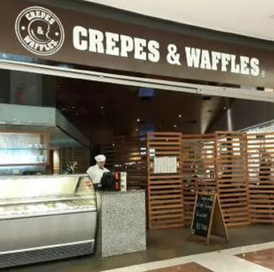 Esto hay que pagar de propina en restaurantes como Crepes & Waffles.