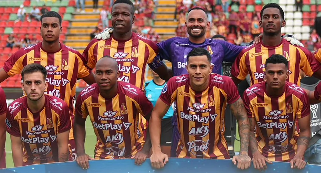 Cristian Vargas, portero del cuadro 'pijao', arremetió duramente contra la hinchada del Deportes Tolima en sus redes sociales.