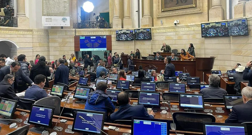 Senado de la República de Colombia, donde se aprobó el Plan Nacional de Desarrolo de Gustavo Petro.