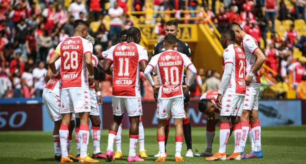 Independiente Santa Fe, que este domingo visita a Millonarios en El Campín, confirmó lista de convocados. Varias de sus figuras son bajas.