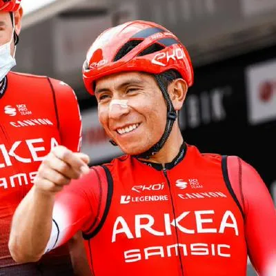 'Ferrariman', un 'influencer' español dedicado a burlarse de accidentes de ciclistas, destapó que Nairo Quintana quiso golpearlo. Acá, los detalles.