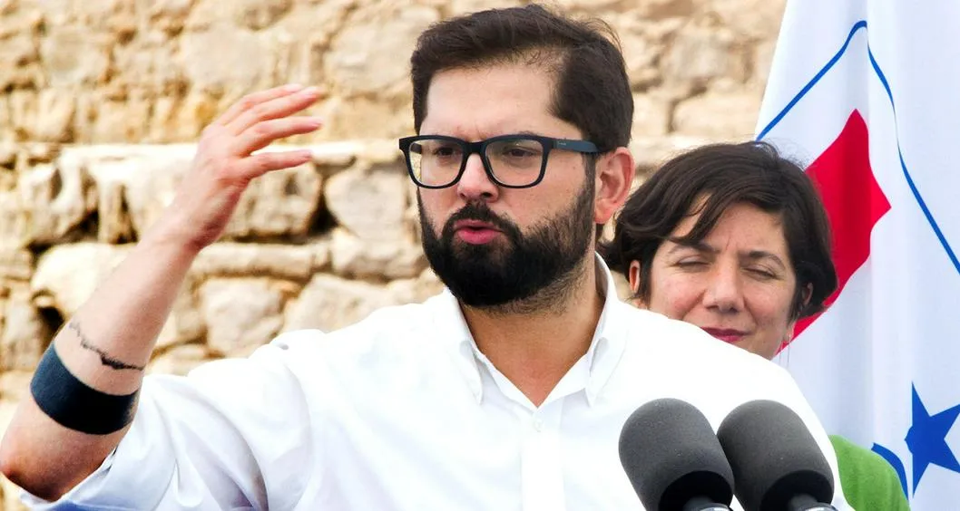 Gabriel Boric, que pide sabiduría en Chile tras derrota en elección de constituyentes