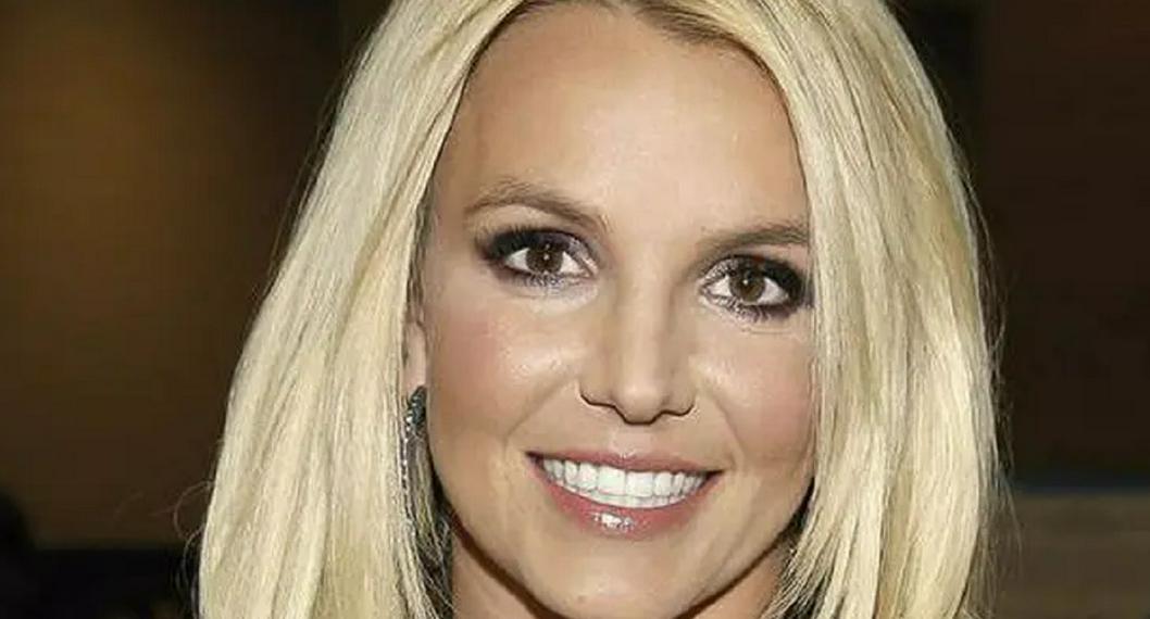 Britney Spears respondió a quienes la criticaron por sus adicciones. Dijo que hace lo que la "hace sentir viva".