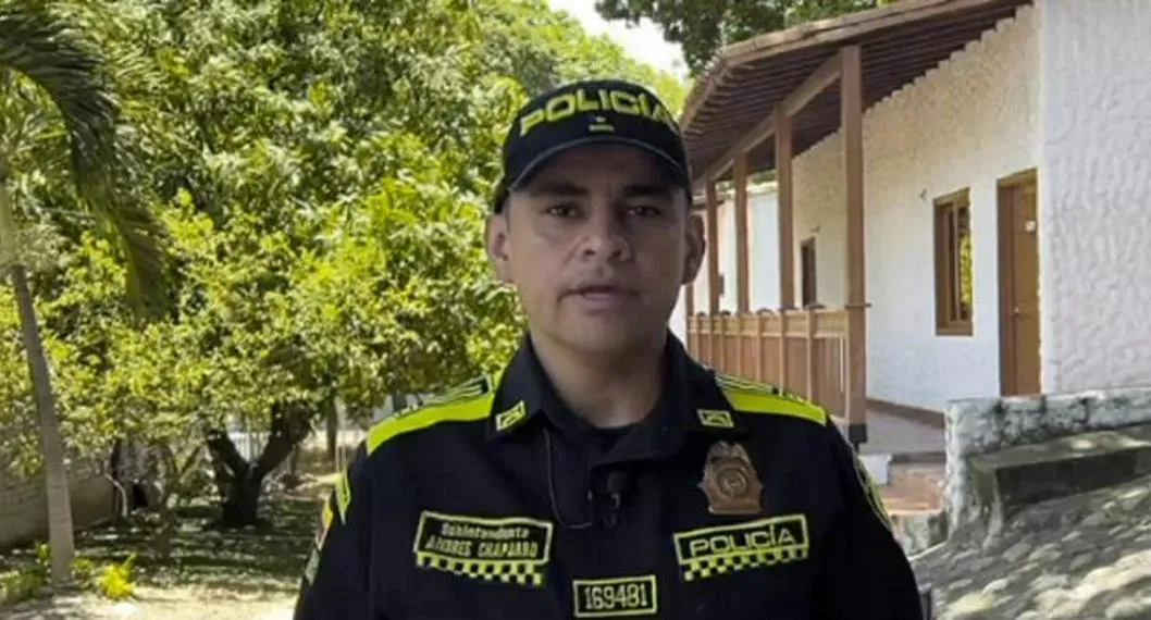 Policía salvó a un hombre de 25 años que intenó lanzarse al vacío en Cúcuta.