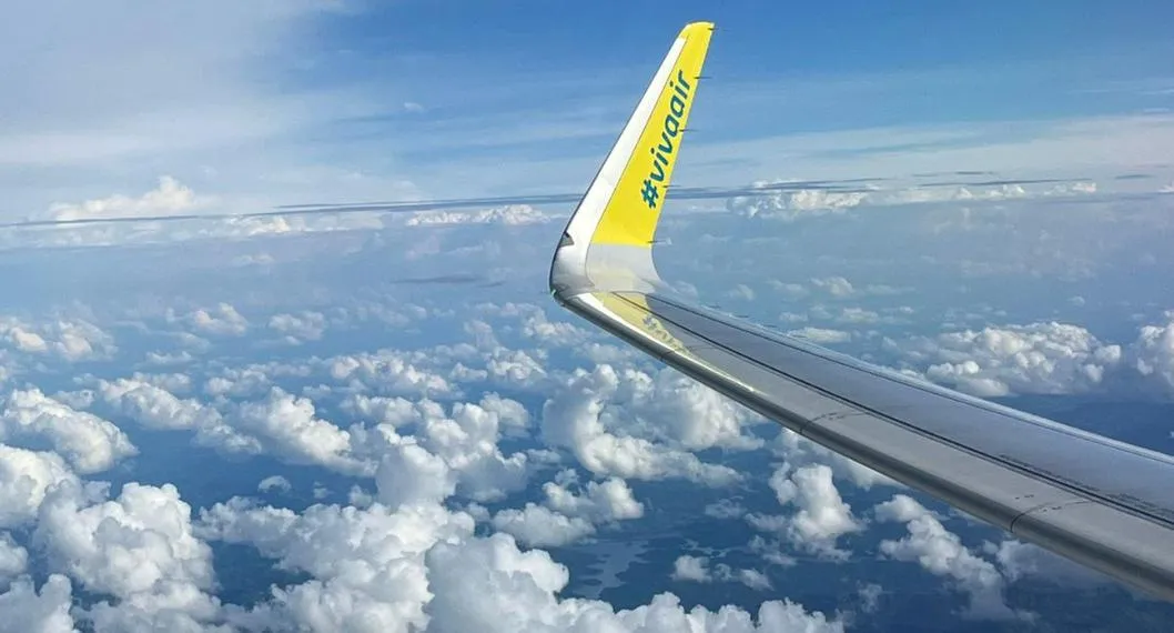 Foto de avión de Viva Air a propósito de que pasará con sus empleados despedidos