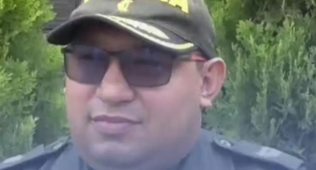 Ofrecen millonaria recompensa por francotirador que mató a mayor de la Policía