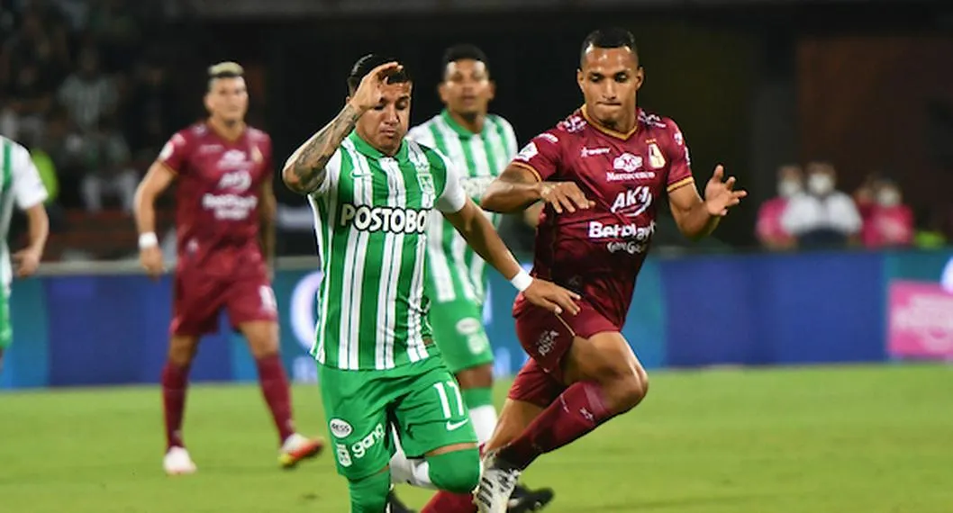 Foto de partido entre Deportes Tolima y Atlético Nacional, a propósito de cuántas veces ha ganado Deportes Tolima