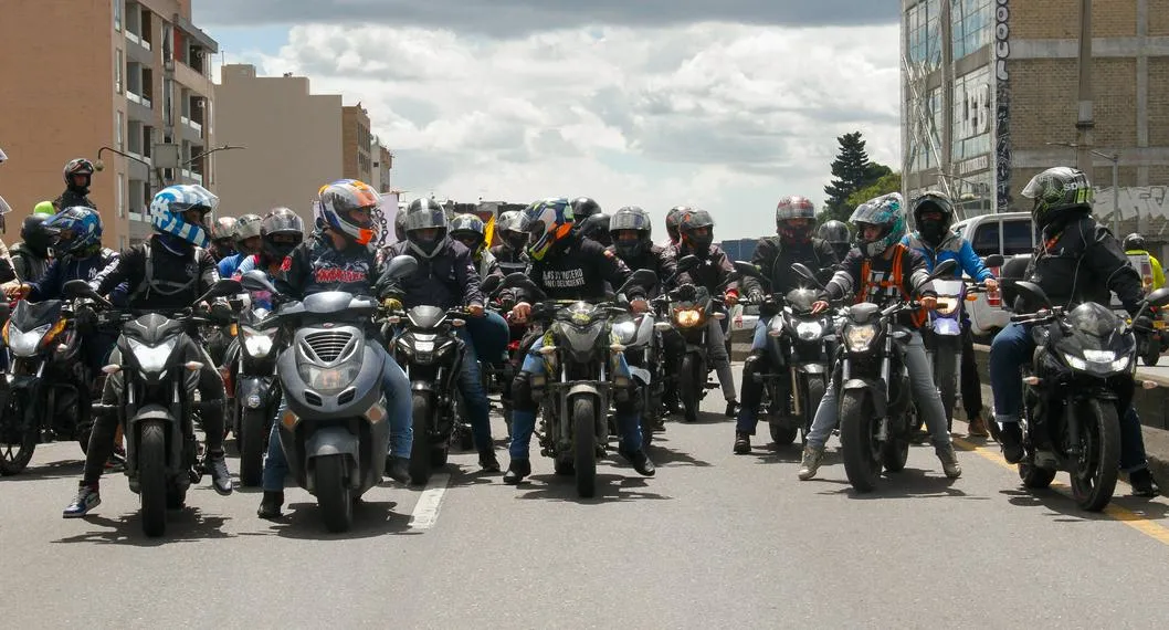 Cuatro marcas de motos buscarán tener motos sin motor a gasolina.