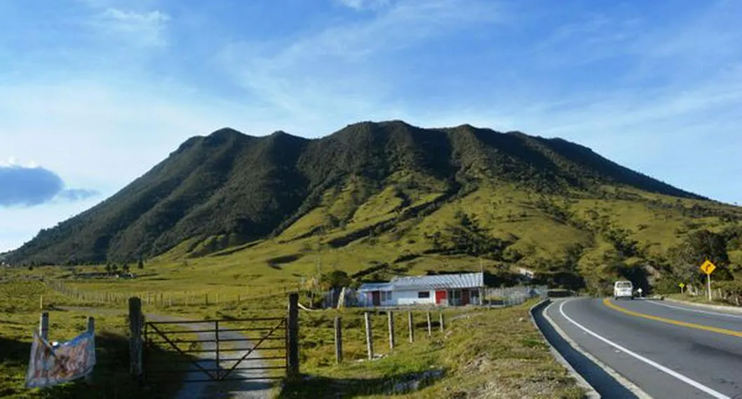 Cerro Bravo: Servicio Geológico Colombiano advirtió que gases emitidos por el cerro no sería volcánicos.