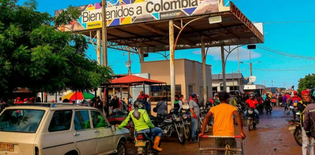 Desarticulan red de tráfico de migrantes de Colombia que falsificaba documentos para entrar a USA y Europa