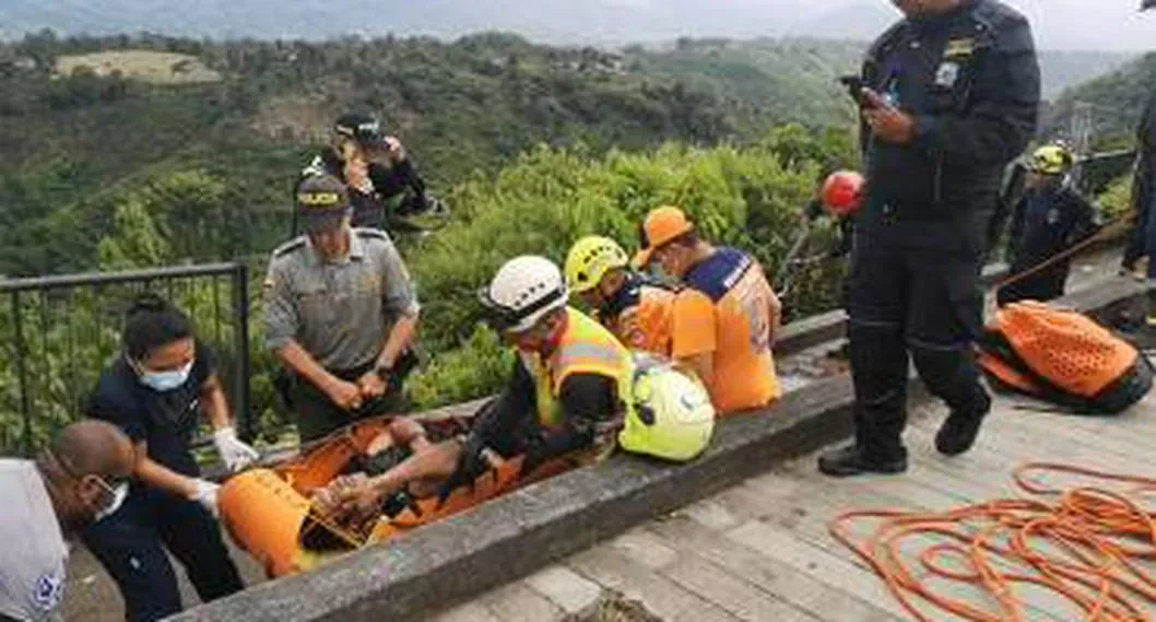 Un hombre fue rescatado con vida del Mirador de La Secreta de Armenia