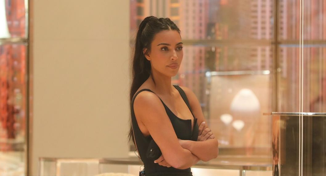 Kim Kardashian reveló en una entrevista las complicaciones que ha tenido y lo difícil que ha sido cumplir con su rol como madre.