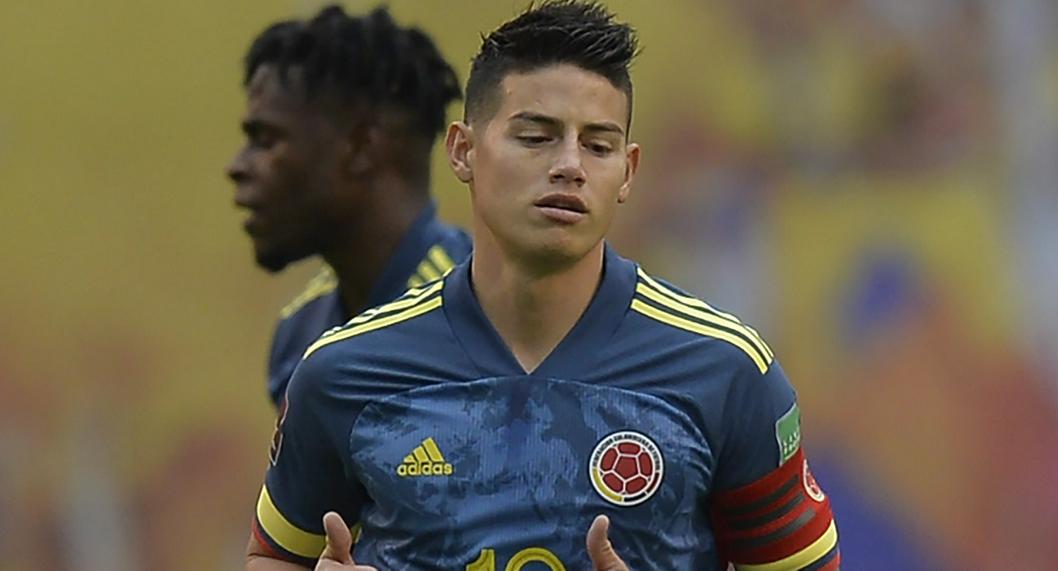 James Rodríguez en partido que Colombia perdió 6-1 contra Ecuador por Eliminatorias
