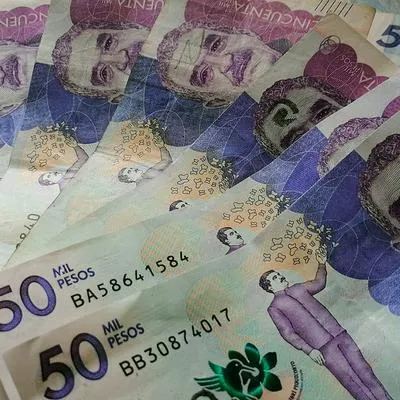 Dian empezó a cobrarles a miles de comerciantes que deben plata: se vence plazo