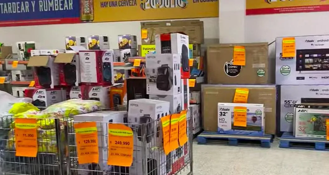 Esta es la tienda de Ara en Bogotá que vende electrodomésticos baratos, según una youtuber. ¿Dónde queda?