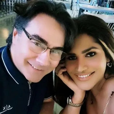 Mamá de hija trans de Mauro Urquijo habló de María Gabriela Ísler, pareja de él