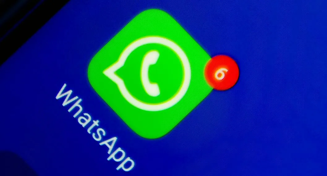 Hay una opción de enviar mensajes por WhatsApp sin necesidad de estar conectado a Internet.