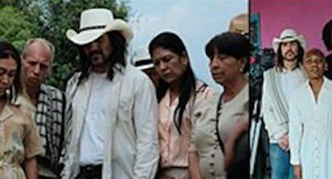 Juanes recuerda los desaparecidos del conflicto