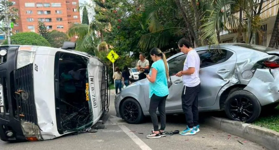 Ruta escolar se accidentó en Medellín y dejó 4 niños heridos 