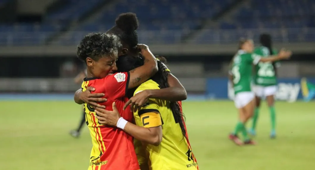 Pereira femenino venció 2-1 al Deportivo Cali y pasó a semifinales de la Liga 