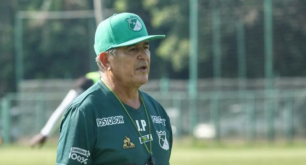 Jorge Luis Pnto, técnico del Deportivo Cali. El santandereano convenció a delantero de quedarse en el club, pese a retrasos de pago.
