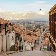 Chat GPT reveló cuáles son los mejores y peores barrios para vivir en Bogotá según la seguridad, oferta comercial, cultural y zonas verdes