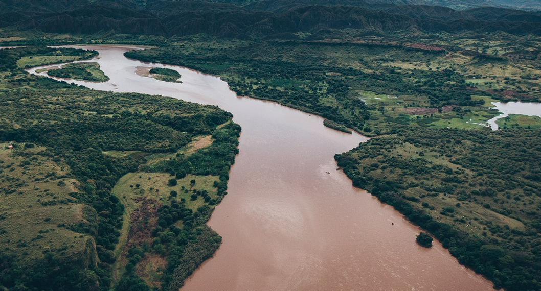 Armada de Colombia encontró dos cuerpos flotando en el río Magdalena
