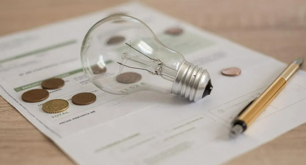 El proyecto que busca reformar los servicios públicos quitaría subsidio que reciben altos funcionarios del Gobierno o que tienen cargos importantes.
