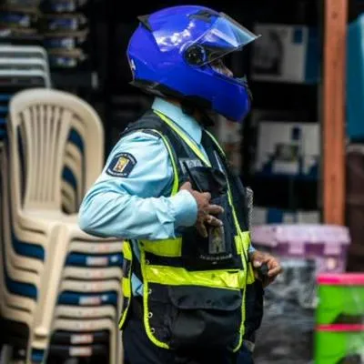 Agente de tránsito. En relación con los casos de agresión en Medellín.