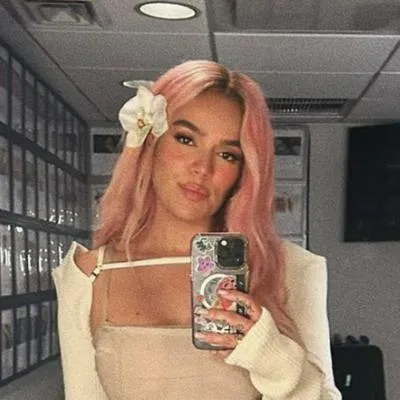 Karol g estrenó el video de 'Watati', su canción de la película 'Barbie'