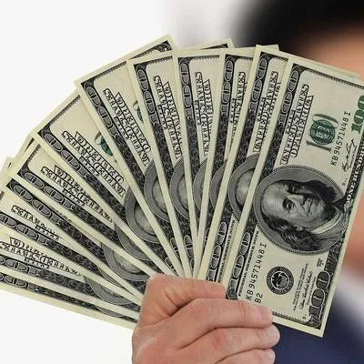 Luego del bajonazo que ha pegado el dólar en Colombia, que muchos ven como positivo, expertos advierten que tendría sus efectos negativos.