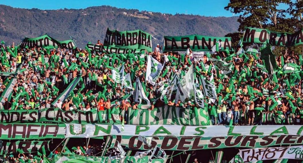 Barra de Atlético Nacional. En relación con su regreso al estadio.