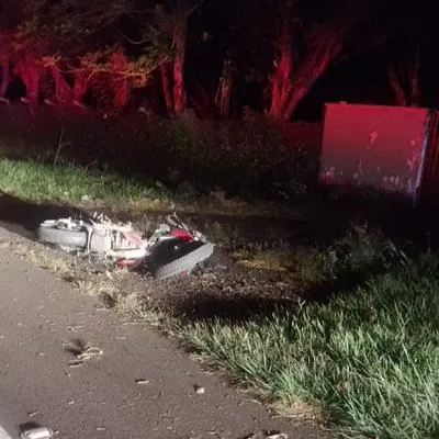En Tolima, durante la noche del domingo 19 de junio, un adulto mayor perdió la vida al ser embestido por una motocicleta en plena carretera.