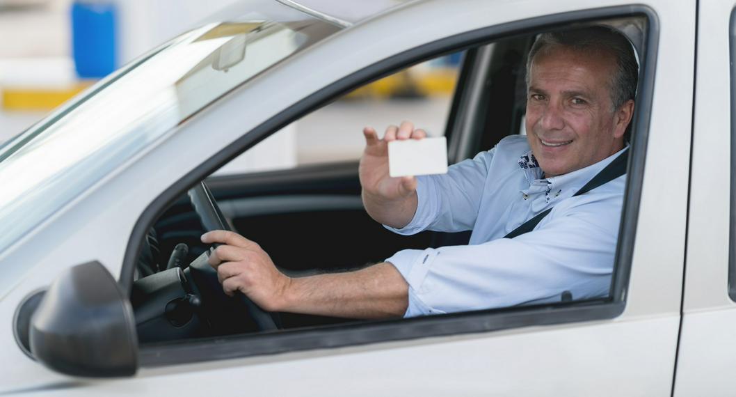 Todo conductor debe verificar si tiene la licencia activa o si se venció y debe renovarla.