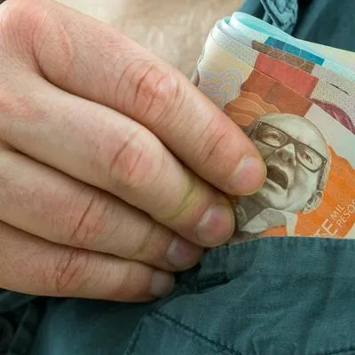 Pago de prima en Colombia es ahorrada por pocos, ¿qué hacen con el dinero?