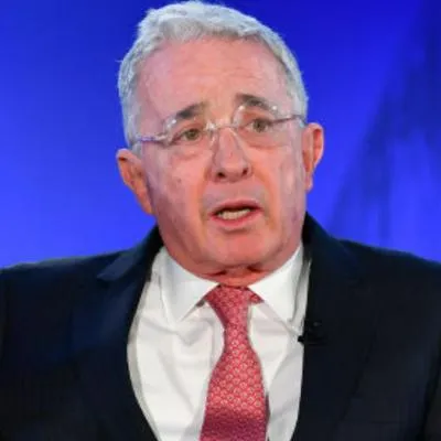 Álvaro Uribe les puso ritmo a las marchas contra Petro: "Reformas, narcotráfico..."