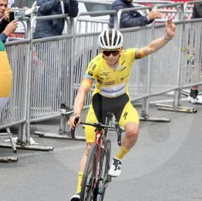 Miguel Ángel 'Supermán' López ganó la quinta etapa de la Vuelta a Colombia 2023 y ya son cuatro victorias en esta edición.