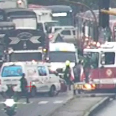Accidente hoy en Bogotá: NQS con calle 2 causa congestión y trancón; vías alternas